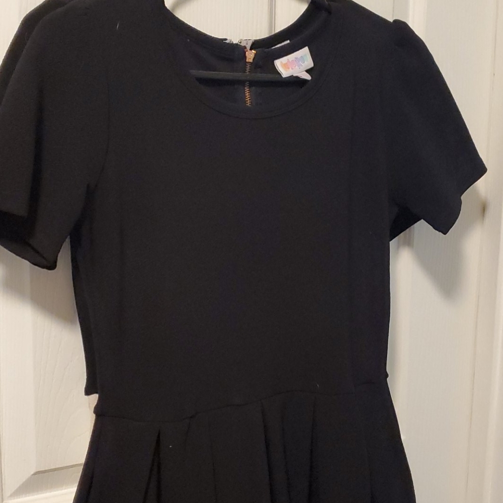 Dress - Picture 2 of 4